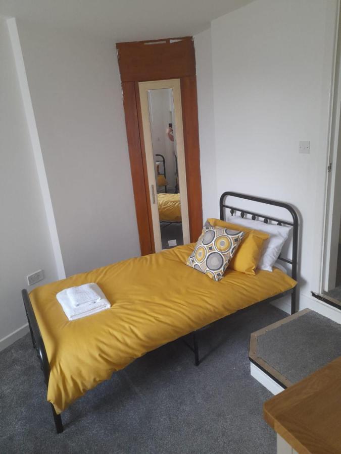 Apartment Flat 4 Corner House Doncaster
